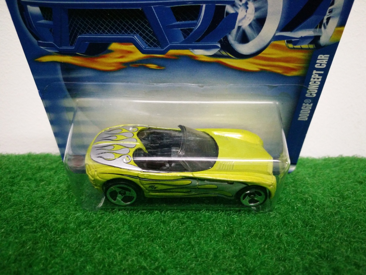 Hot Wheels Dodge Concept Car แพ็คขายในญี่ปุ่น 2001 First Edition