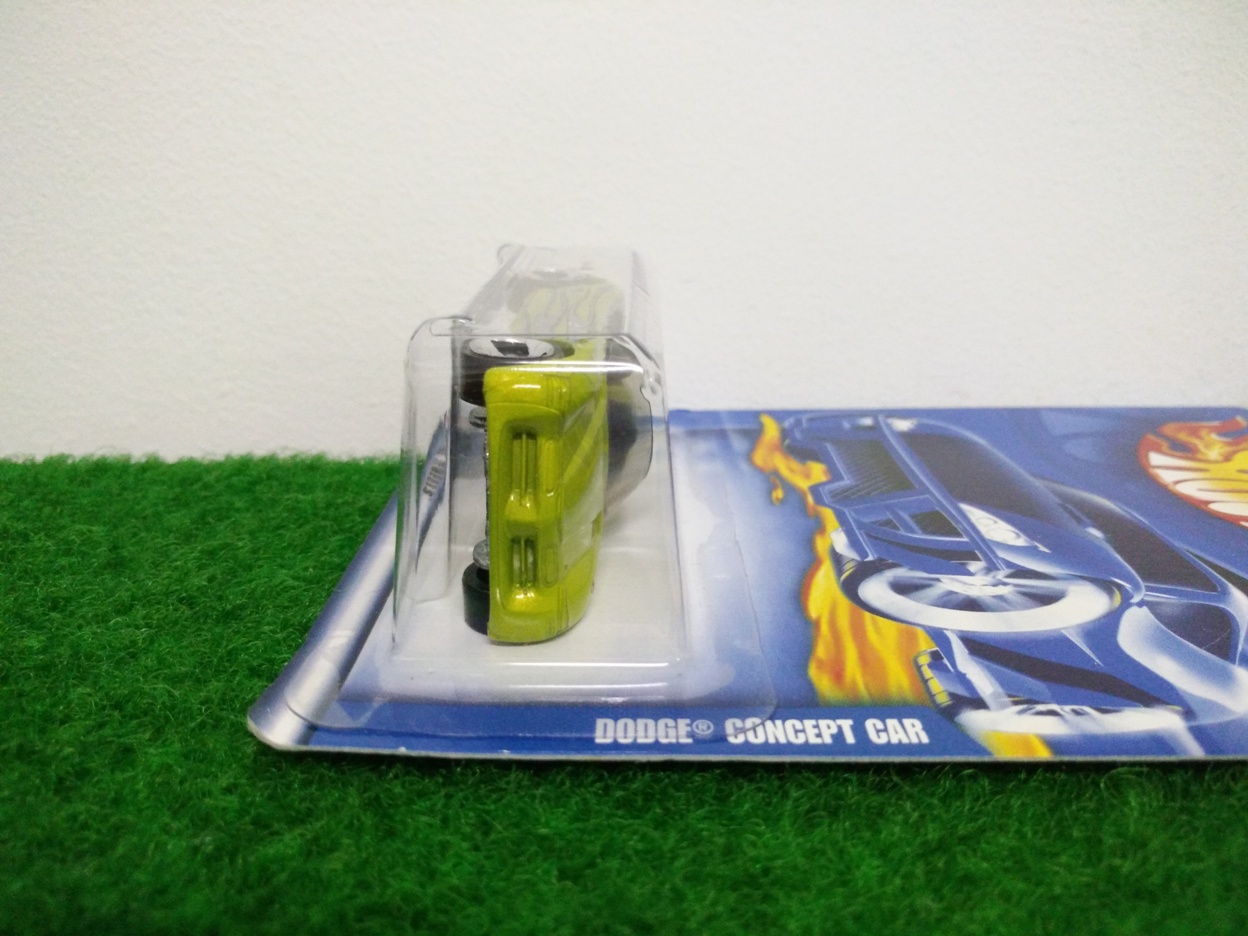 Hot Wheels Dodge Concept Car แพ็คขายในญี่ปุ่น 2001 First Edition