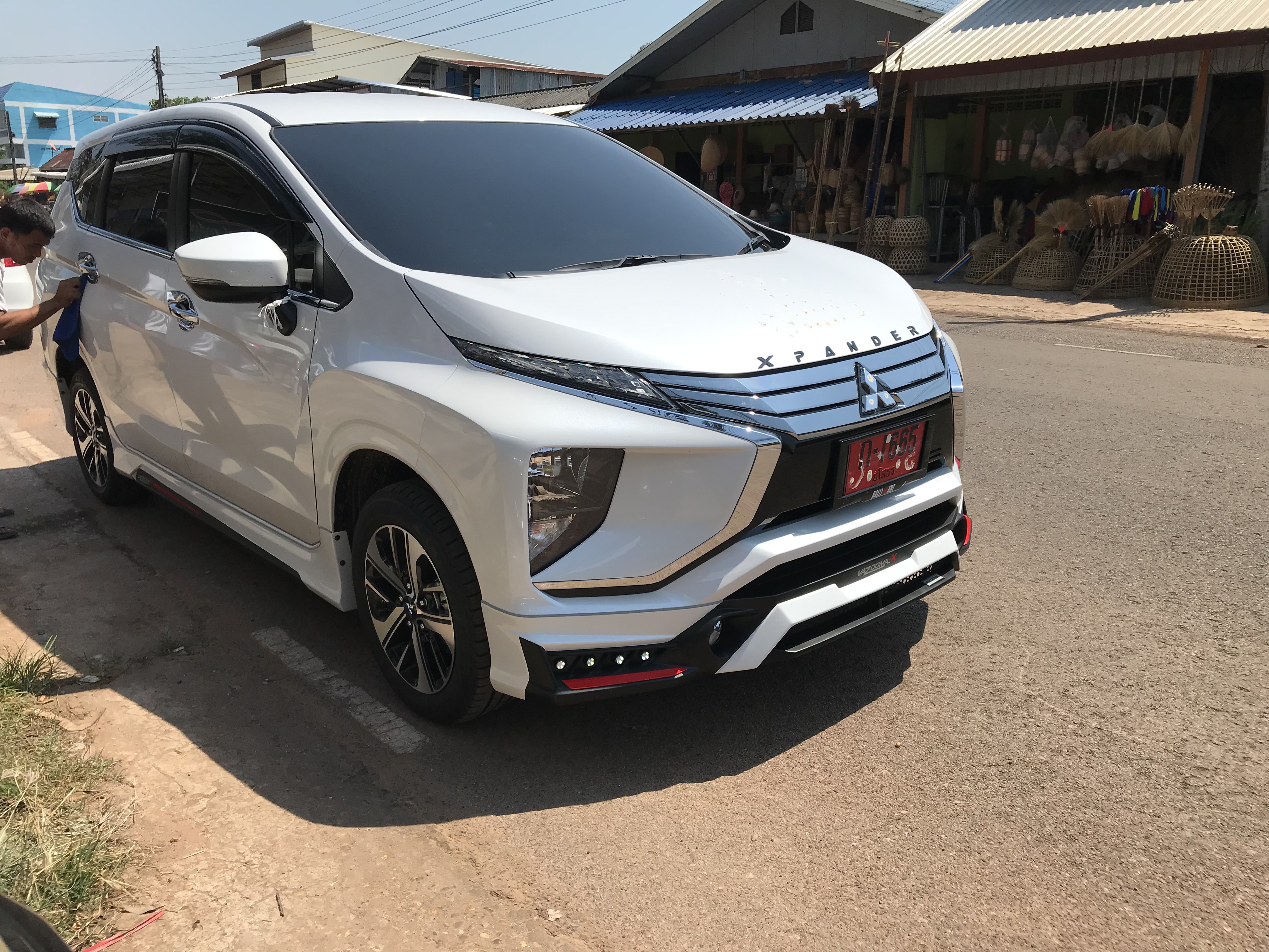 ชุดแต่งรอบคัน Xpander ทรง Vazooma X