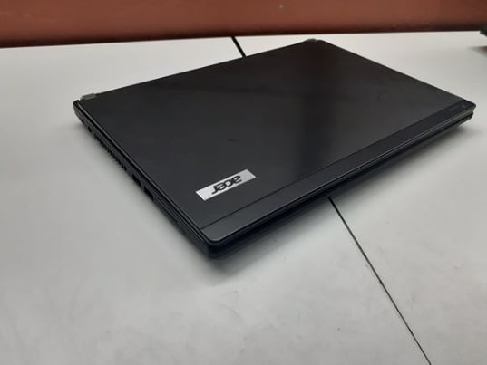 Acer Travel Mate P633