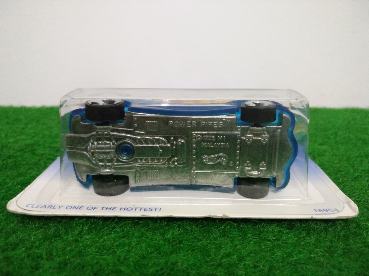 Hot Wheels Power Pipes; Phantom Racer Series #3 of 4