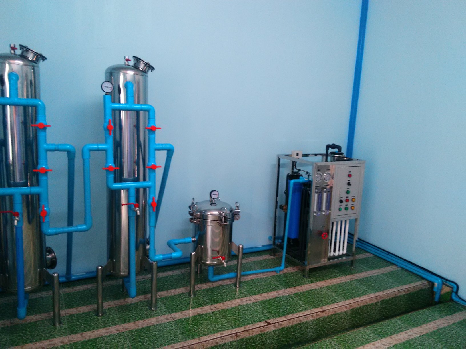 รับติดตั้งโรงงานผลิตน้ำดื่มro3000ลิตร/วันพร้อมอุปกรณ์การติดตั้ง