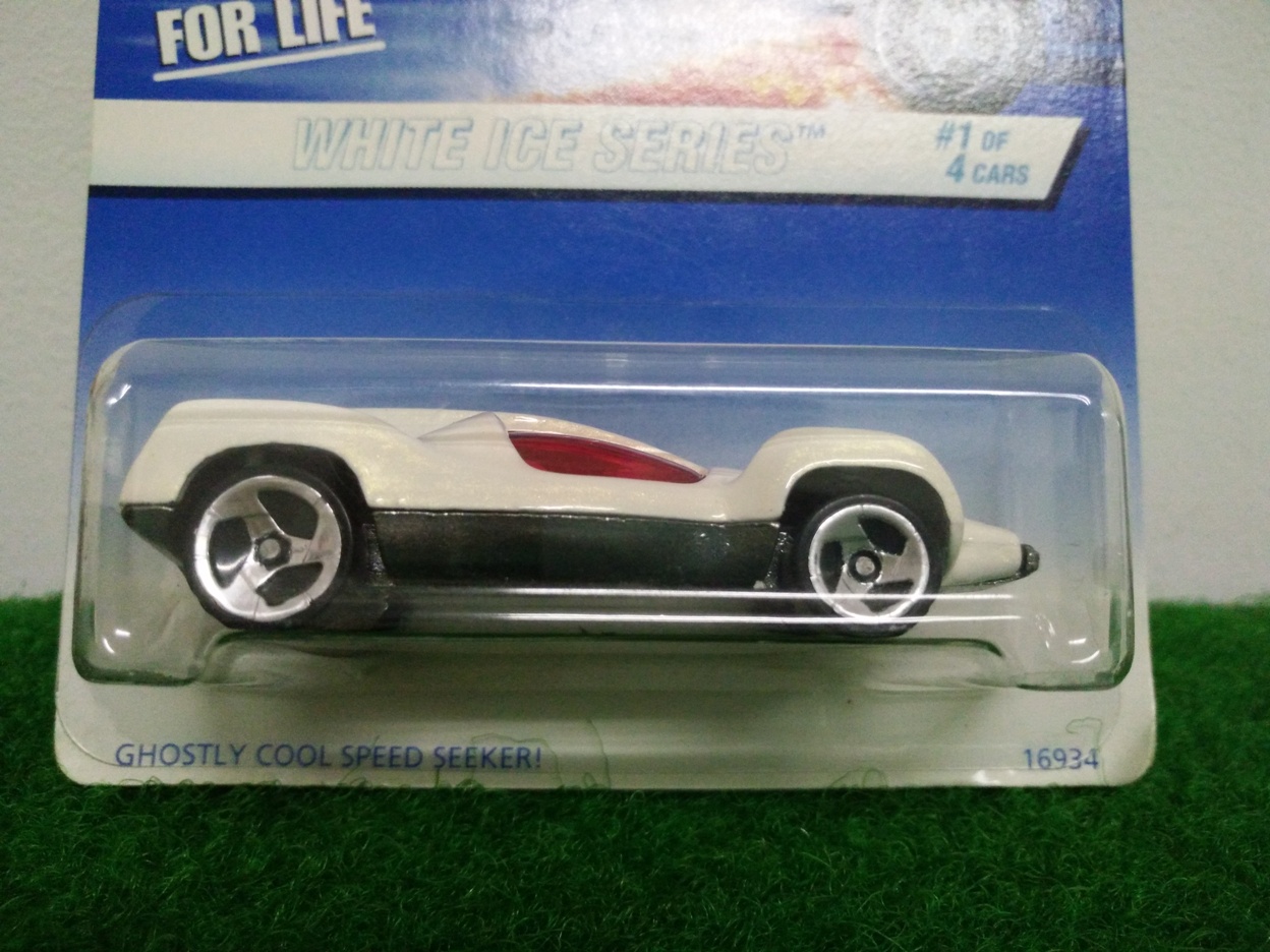 Hot Wheels Speed Machine; White Ice Series #1 of 4
