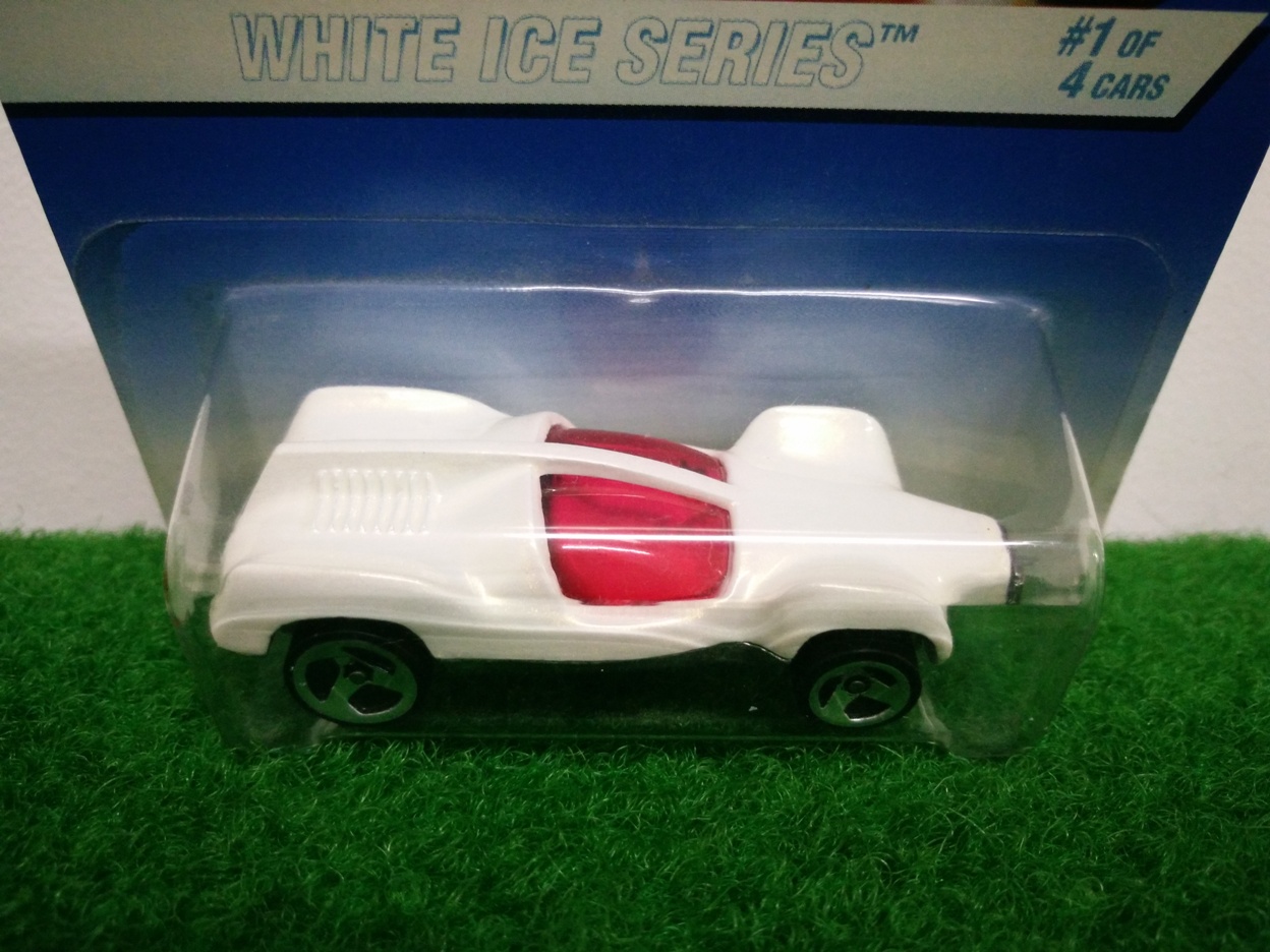Hot Wheels Speed Machine; White Ice Series #1 of 4
