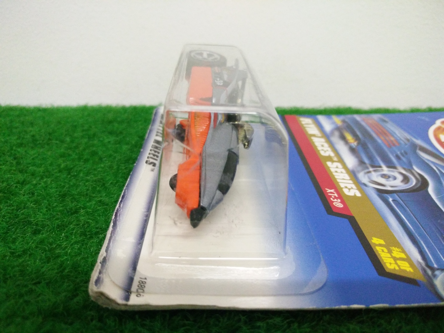 Hot Wheels XT-3 Vehicle; Flyin' Aces Series # 4 of 4 ปี 1997