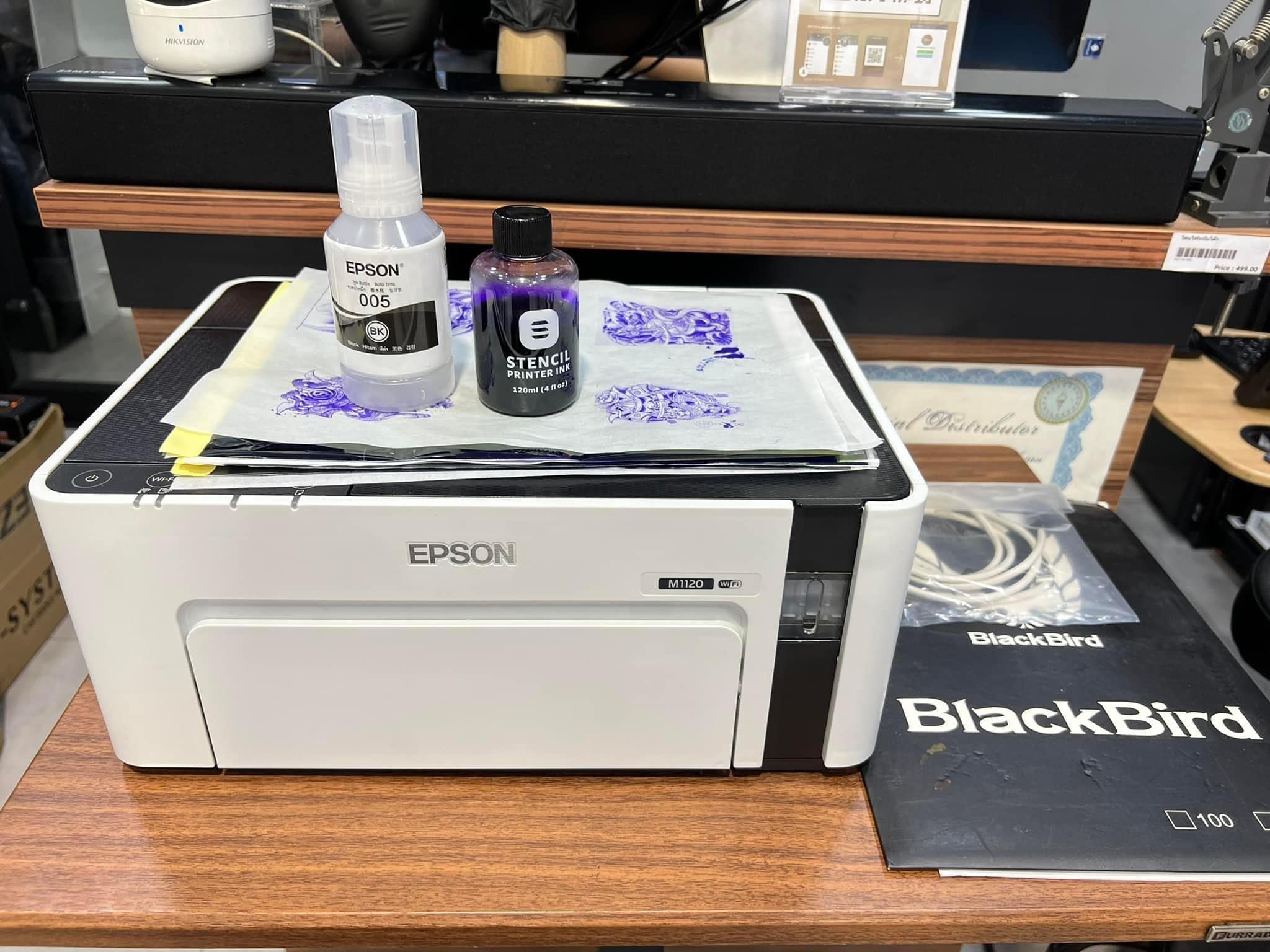 ชุดหมึกStencil printing ink พร้อมเครื่องพิมพ์ ชุดหมึกStencil Priter Ink +กระดาษCopyblackbirdเครื่องปริ้นเตอร์Epson M1120 ชุดพิเศษ7,990฿ สำหรับงานสัก งานลอกลาย