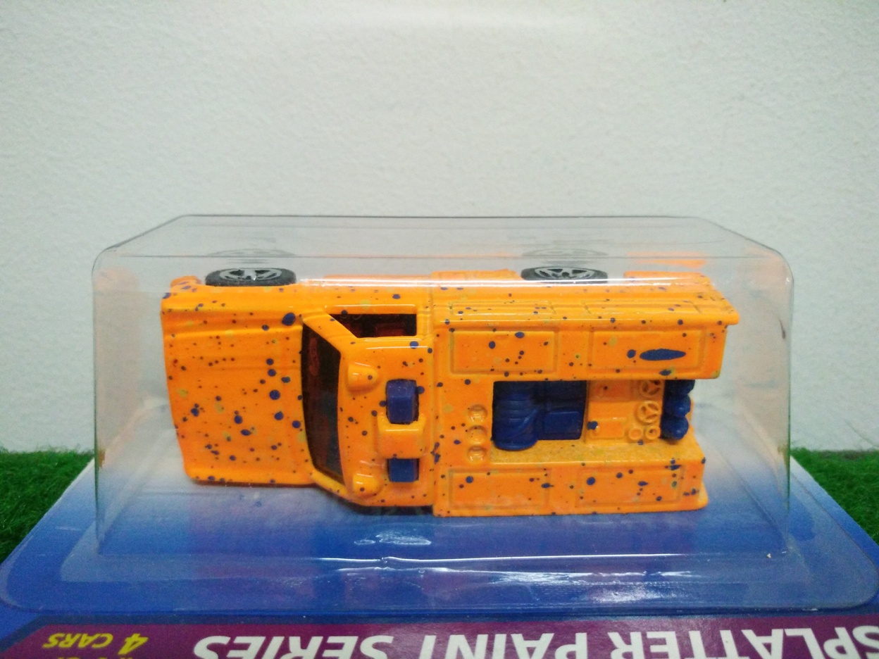 Hot Wheels Neon Colors & Cool Stereo System; Splatter Paint Series #1 of 4 (Rescue Ranger)
