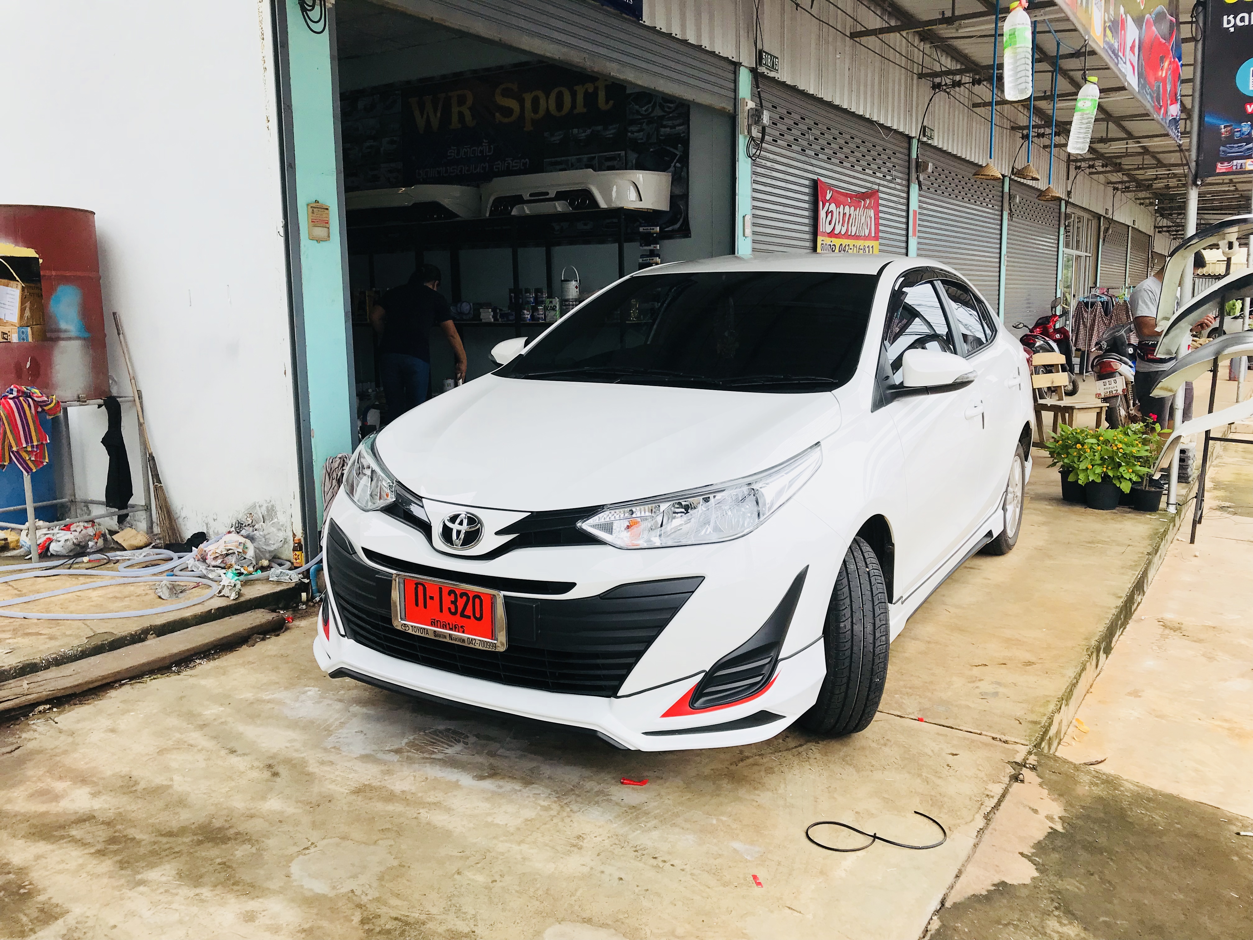 ชุดแต่งรอบคัน Toyota- Ativ ทรง PS
