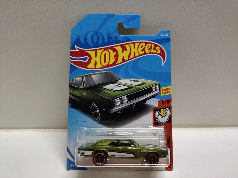 Hot Wheels Muscle Mania: '69 Dooge Charger 500 # 6/10