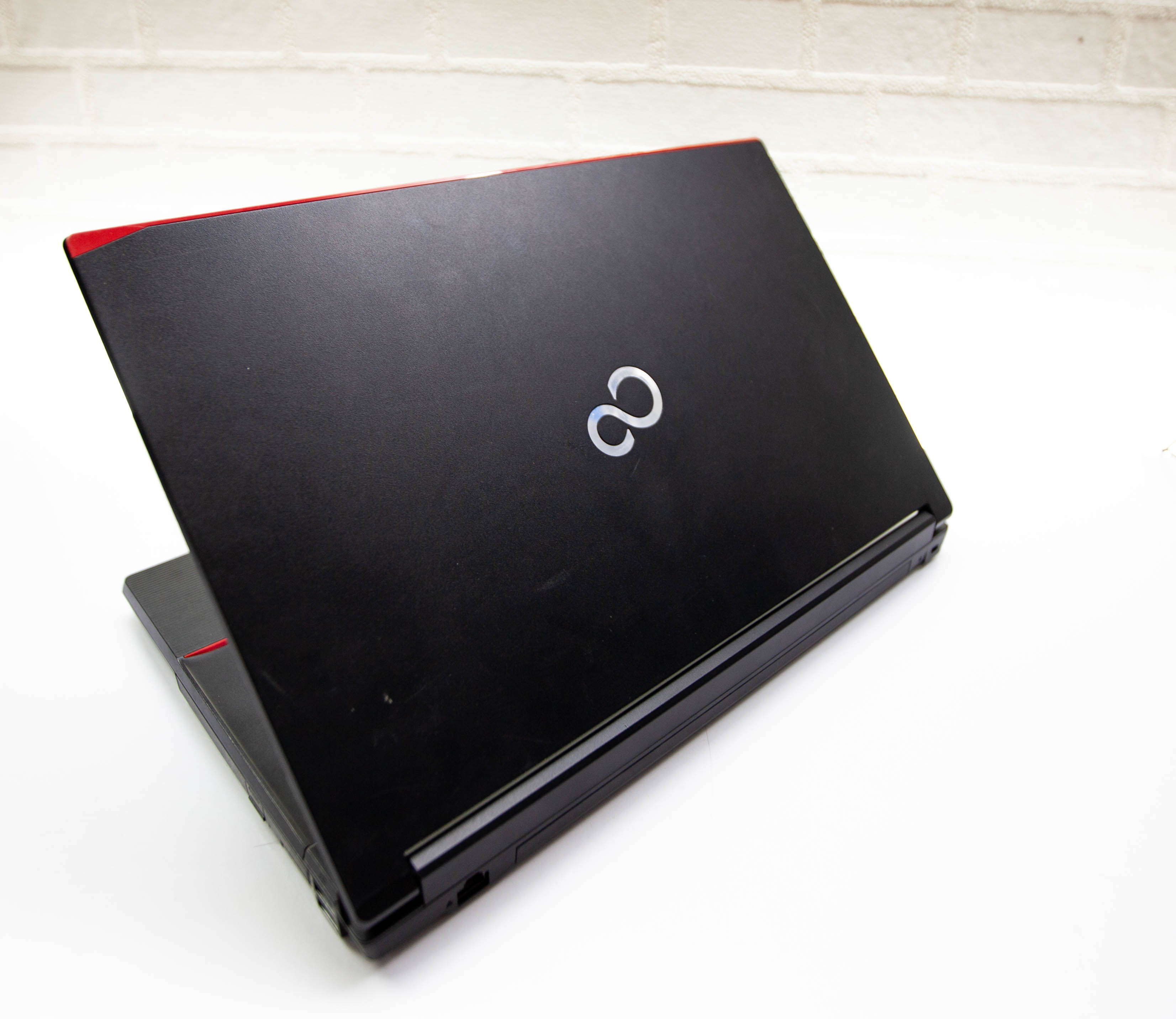 FUJITSU LIFEBOOK A574/K スペシャルバージョン 富士通 ノートパソコン LIFEBOOK A574/K 製品詳細 -FMWORLD