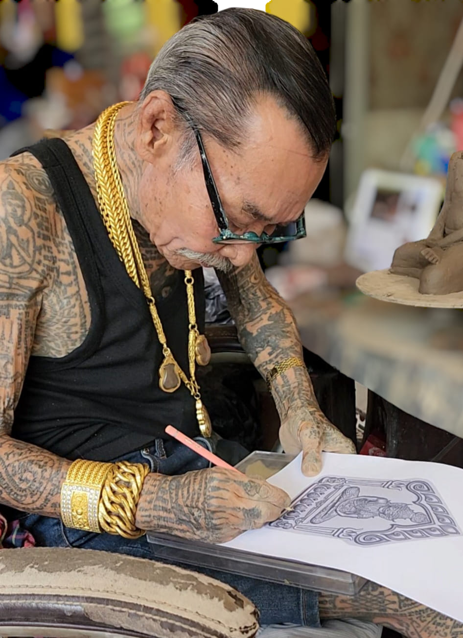 วัตถุมงคลบรมครูพ่อปู่ฤาษีนารอทผงพรายกุมาร พร้อมส่ง