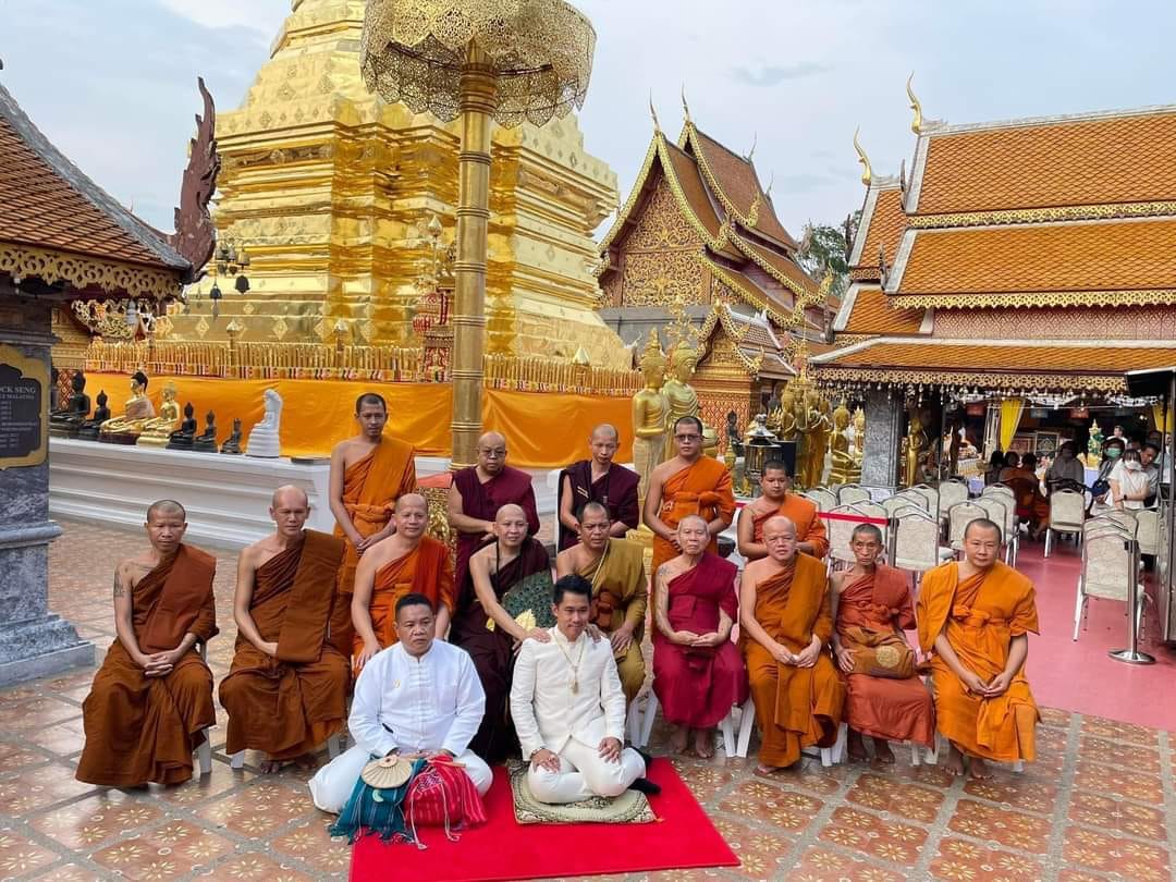 เหรียญเจริญ มงคลมหาเศรษฐี อาจารย์เชียง(พร้อมส่ง)