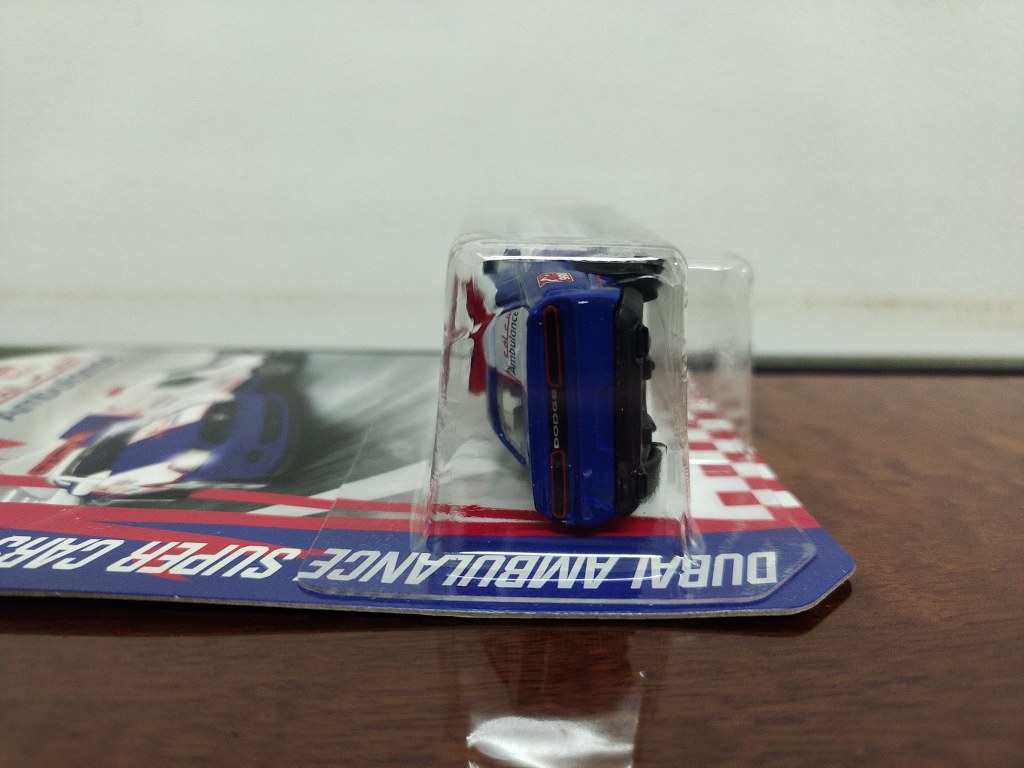 Majorette Dubai Ambulance super cars