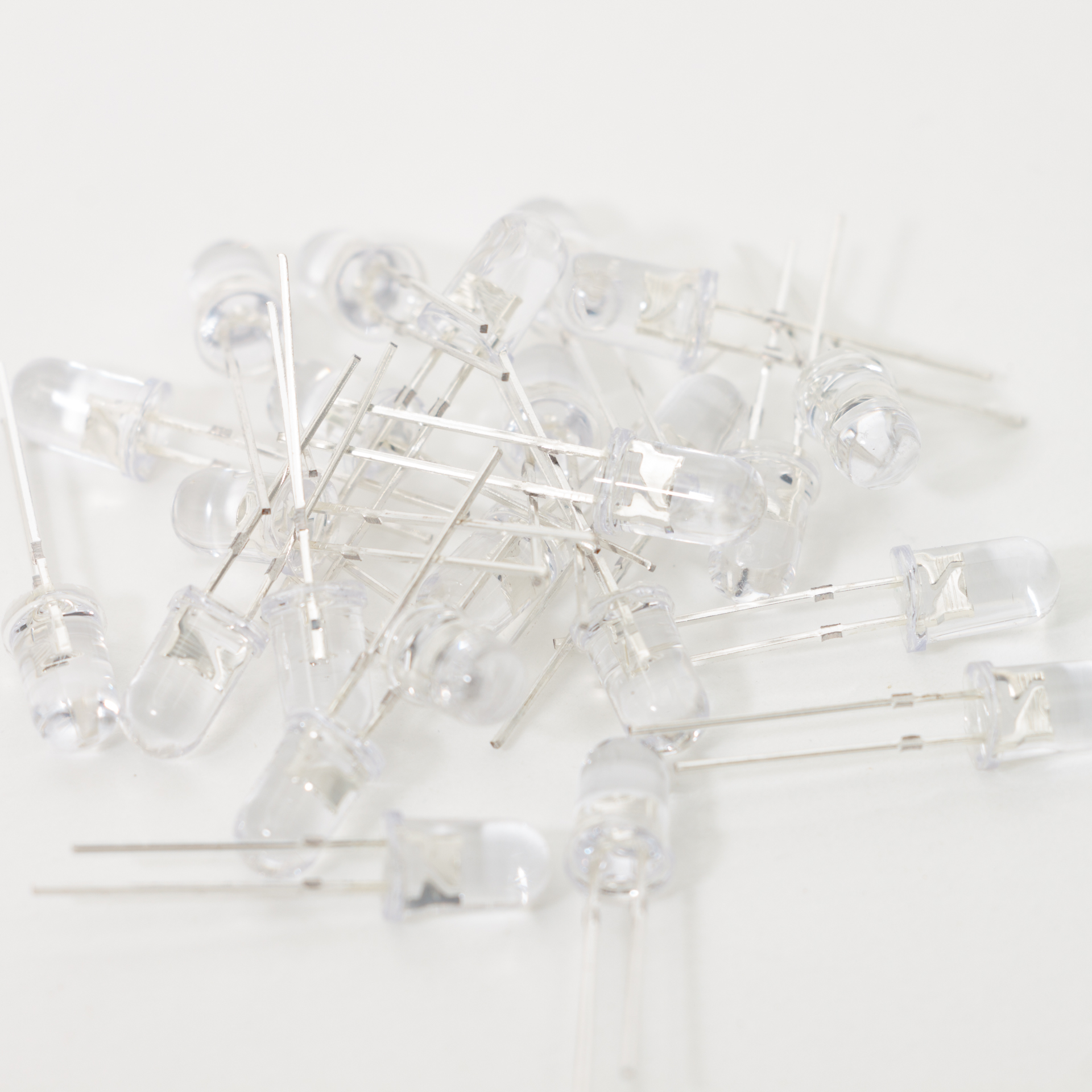 LED Super Bright 3mm เลนส์ใส (แพ็ค)