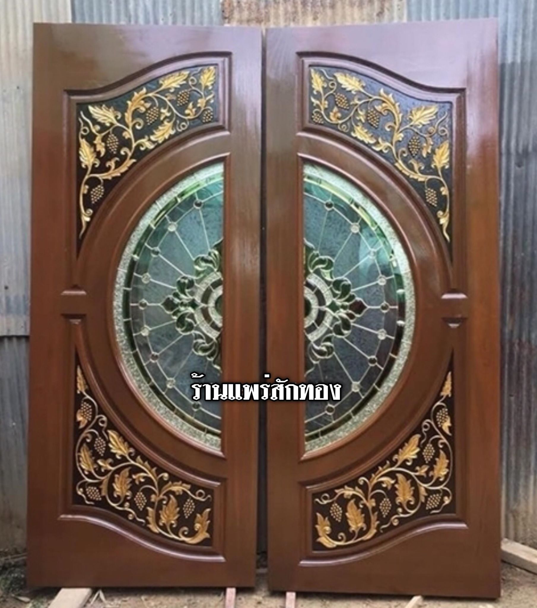 ประตูไม้สักกระจกนิรภัยบานคู่