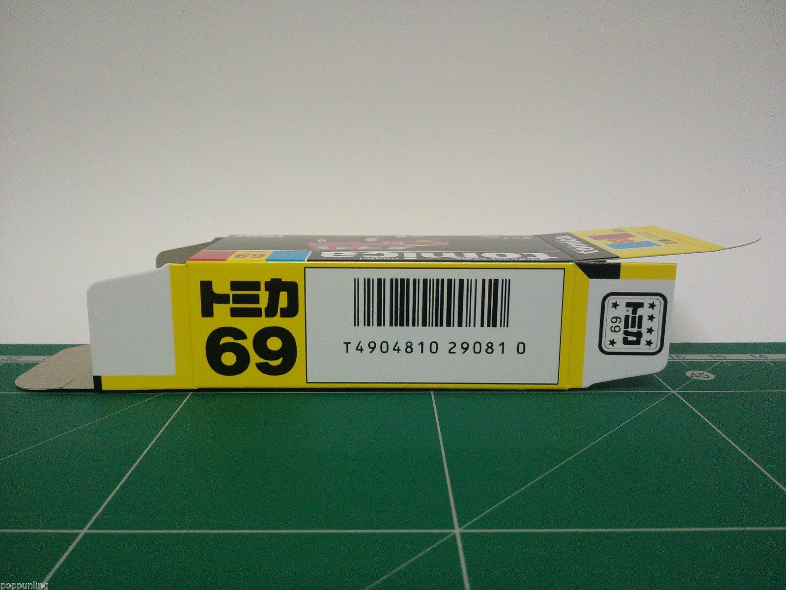 กล่องพิมพ์ Reproduction Box สำหรับ Tomica Black Box No.69 Mitsubishi Pajero (กล่องเปล่า, ไม่มีรถ)