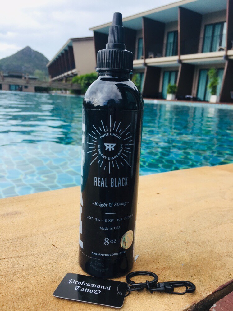 Radiant Colors Tattoo Radiant Ink Real Black 8 oz Real Black 8 oz