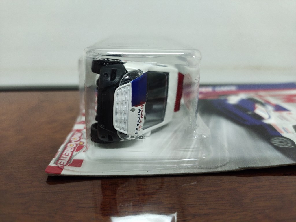 Majorette Dubai Ambulance super cars รถตู้