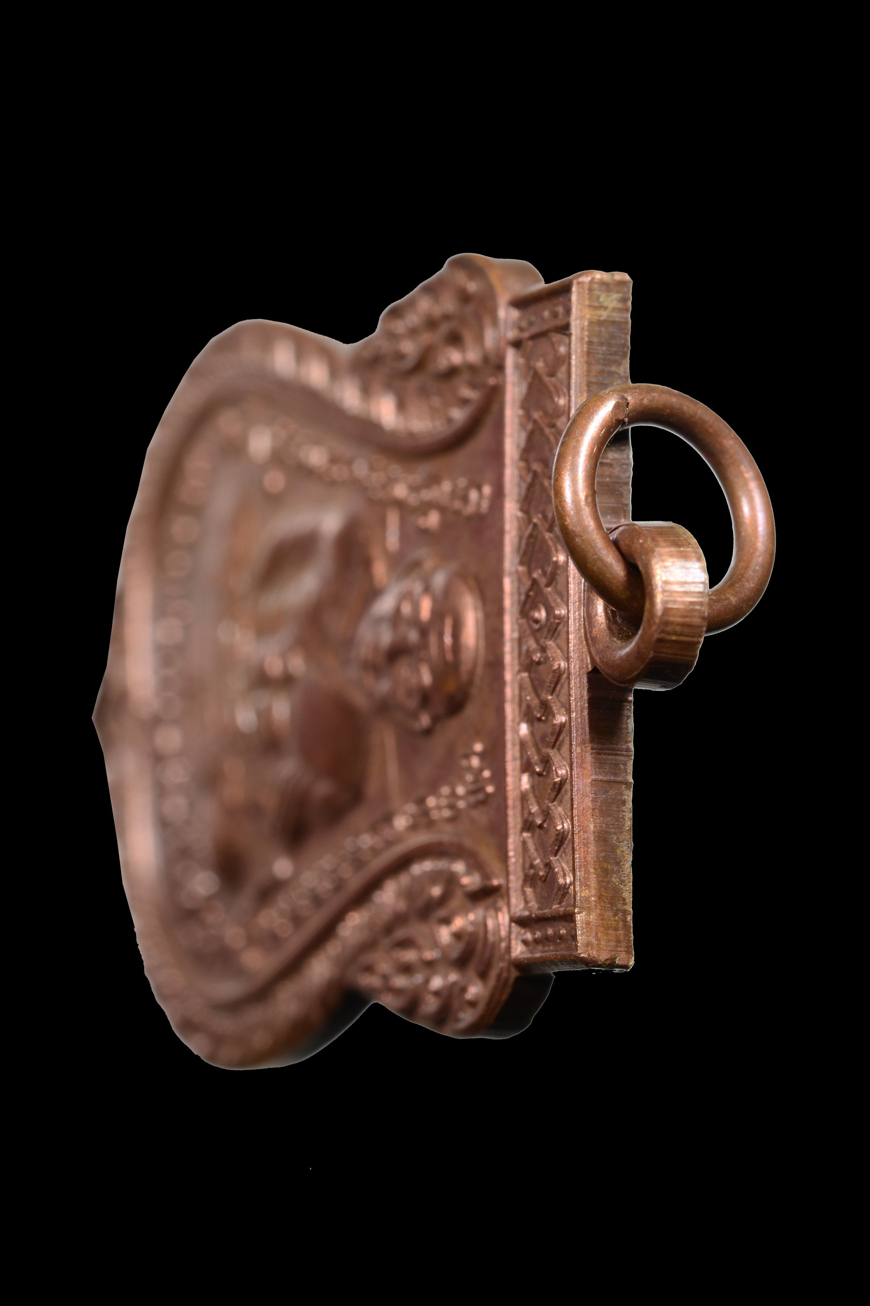 เหรียญหลวงปู่ทวด เลื่อนสมณศักดิ์ 49/53 วัดช้างให้