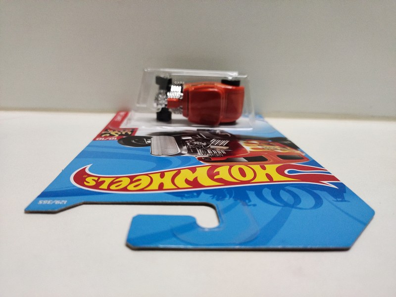 Hot Wheels HW Flames: '32 Ford # 10/10