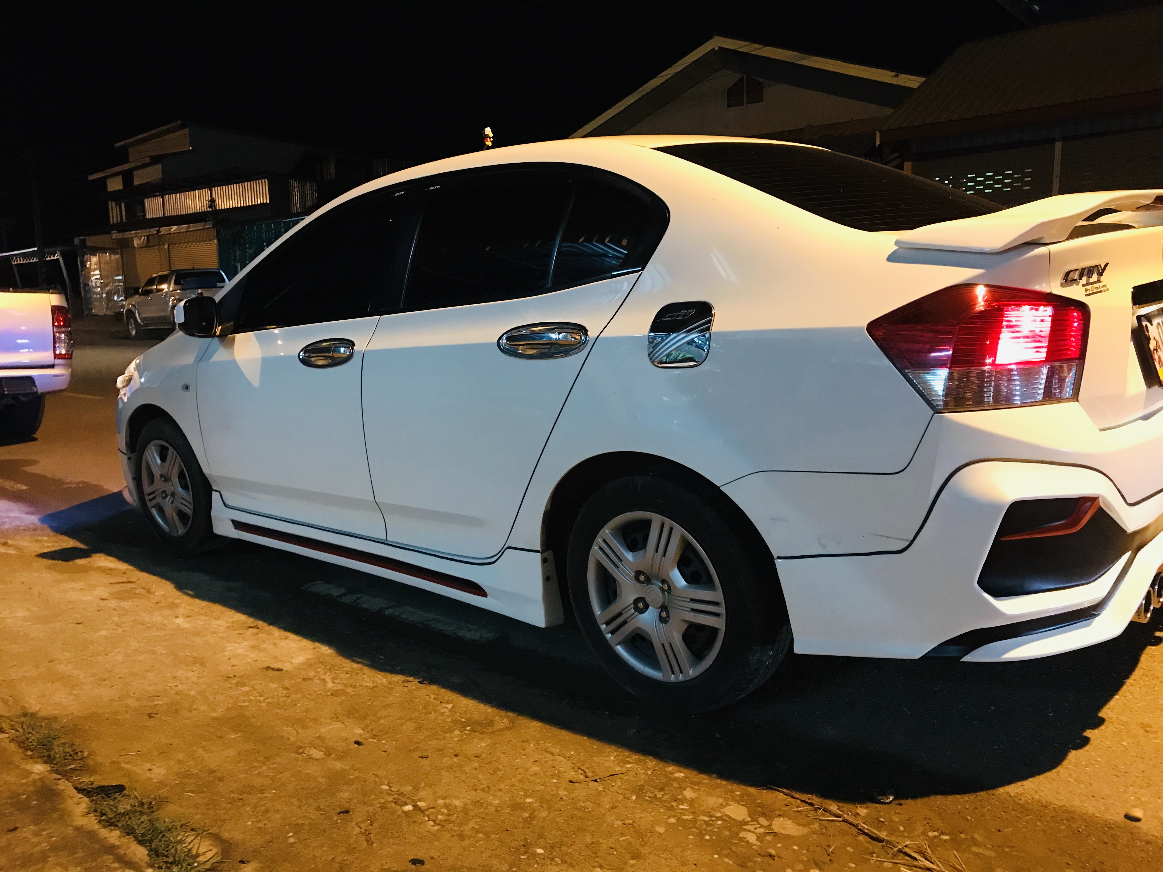 ชุดแต่ง City 2012 ทรง Sport