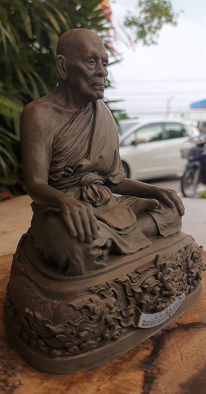 พระบูชา หลวงพ่อพัฒน์ รุ่น ฉลอง 100 ปี ขนาด 5 นิ้ว ชุดกรรมการ