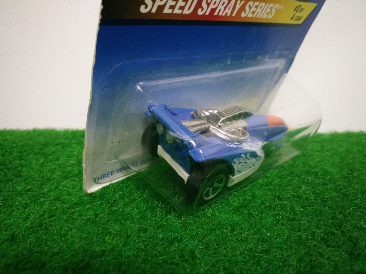 Hot Wheels XT-3; Speed Spray Series #3 of 4