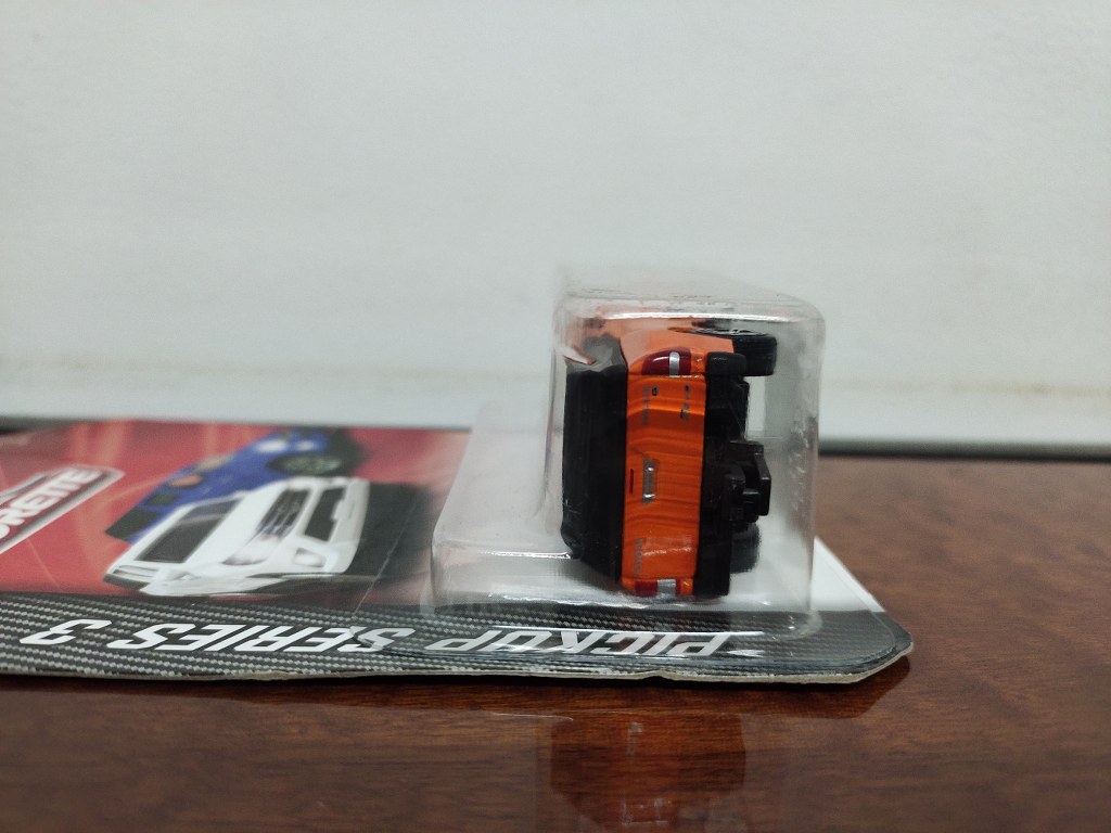 Majorette Pickup Series 3 Hilux Revo สีส้ม