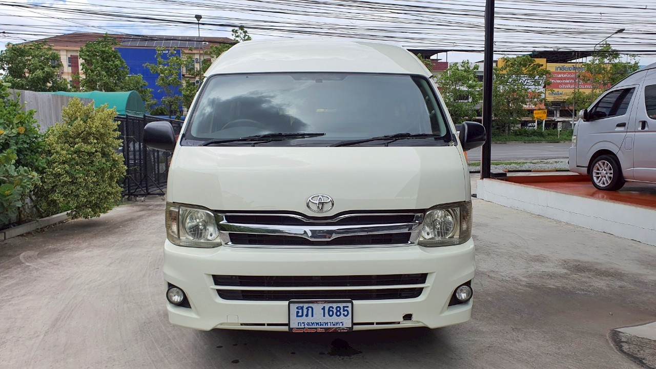 TOYOTA COMMUTER 2.7 CNG M/T 2012