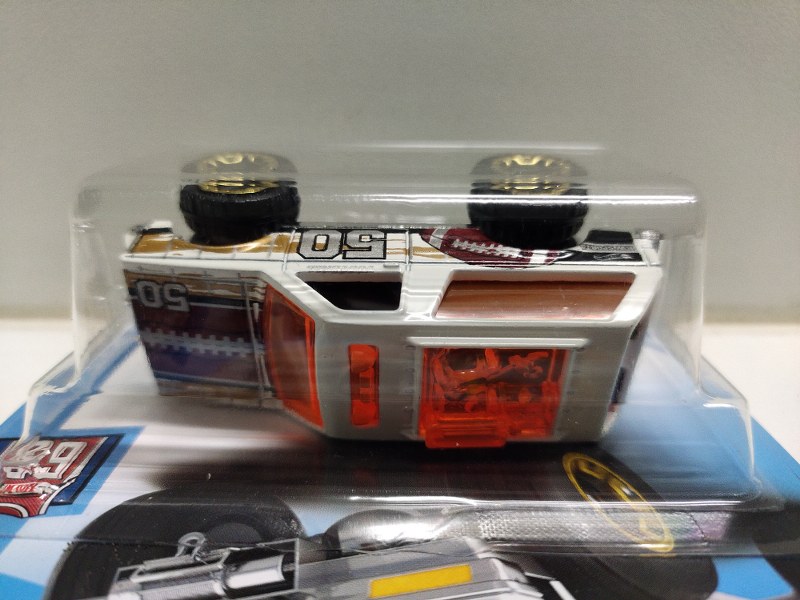 Hot Wheels HW Sports: Chevy Blazer 4x4 # 6/10