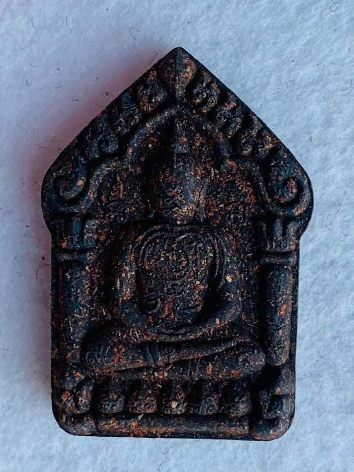 พระผงขุนแผน รุ่น รวยแสนล้าน 168 หลวงปู่อิ่มวัดทุ่งนาใหม่ ยกลัง (พร้อมส่ง)