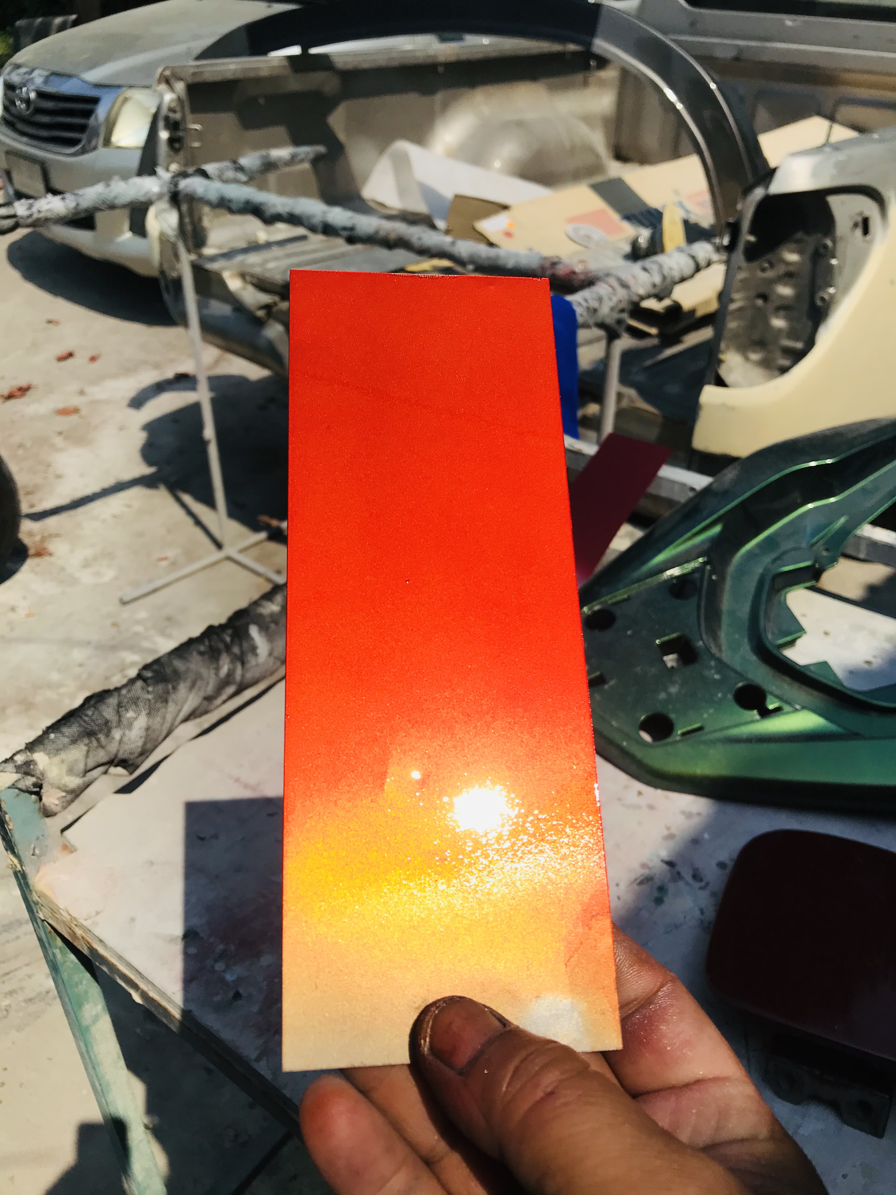 สีแก้ว มีหลายสีให้เลือก