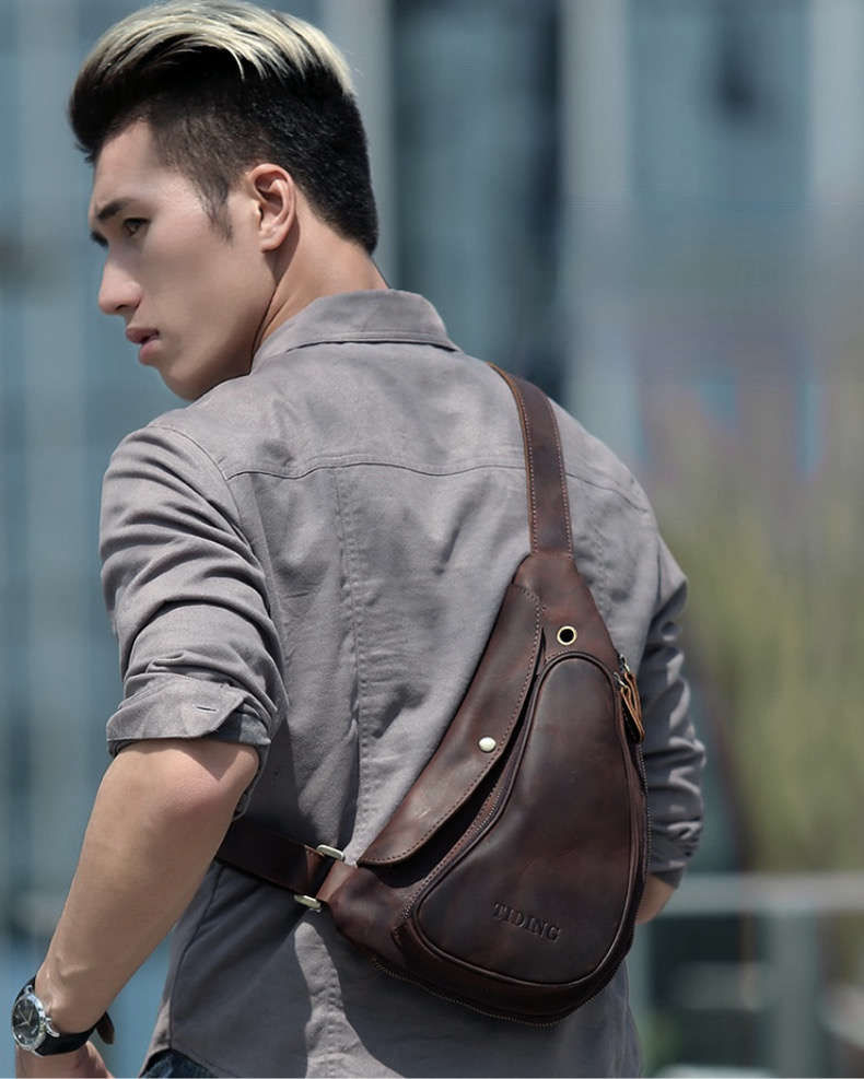 For You Leather LB48 กระเป๋าคาดอก กระเป๋าสะพายพาดลำตัว กระเป๋าผู้ชายหนังแท้ ทรงน้ำเต้า LB48