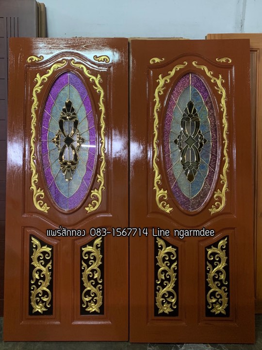 ประตูไม้สักกระจกนิรภัยบานคู่