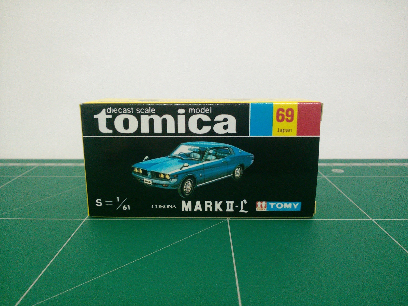 กล่องพิมพ์ Reproduction Box สำหรับ Tomica Black Box No.69 Toyota Mark II-L (กล่องเปล่า, ไม่มีรถ)