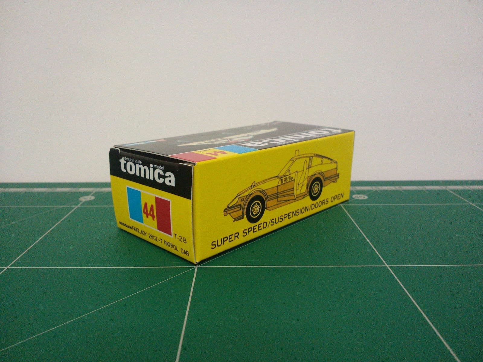 กล่องพิมพ์ Reproduction Box สำหรับ Tomica Black Box No.44 Nissan Fairlady 280Z-T Patrol Car (กล่องเปล่า, ไม่มีรถ)
