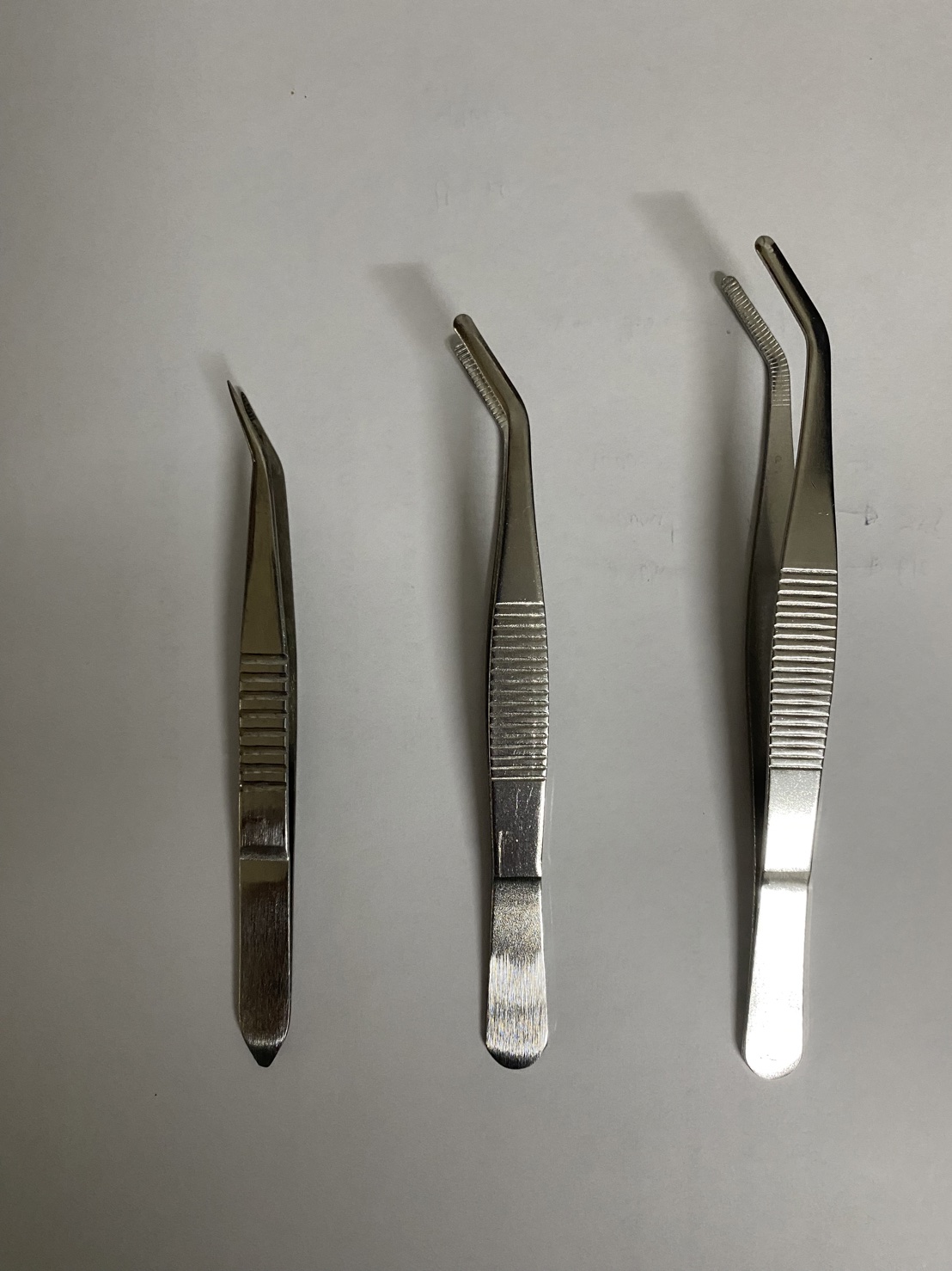 ปากคีบปลายโค้ง Forceps Curved Ends