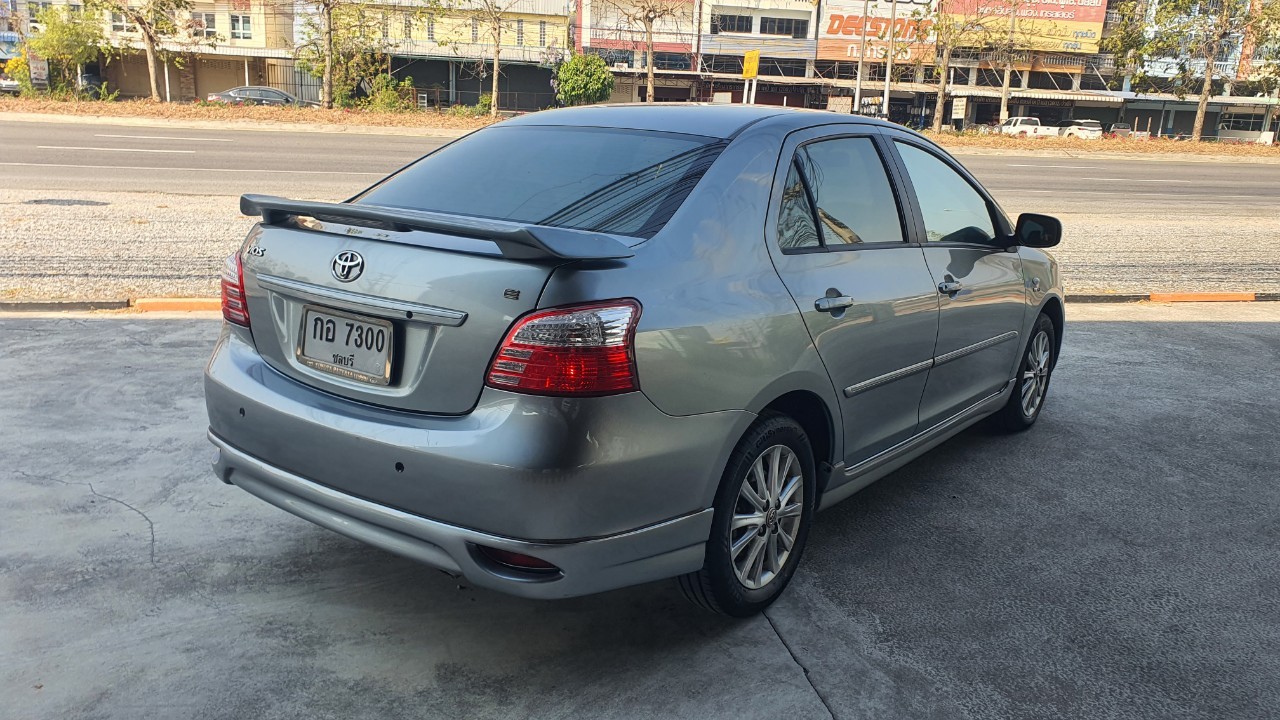 TOYOTA VIOS 1.5 ES A/T 2010