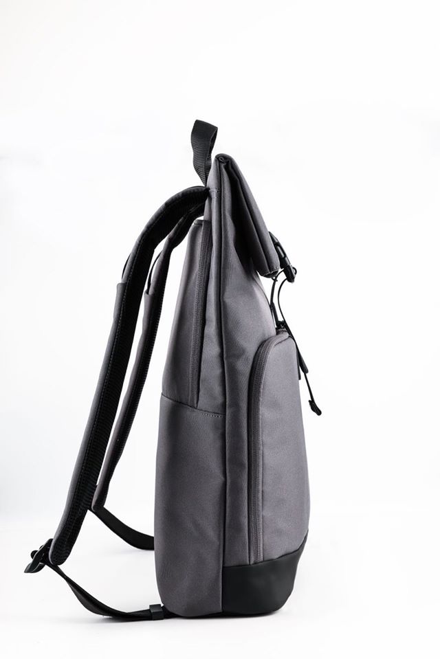 กระเป๋าโน๊ตบุ๊ค Eloop B2