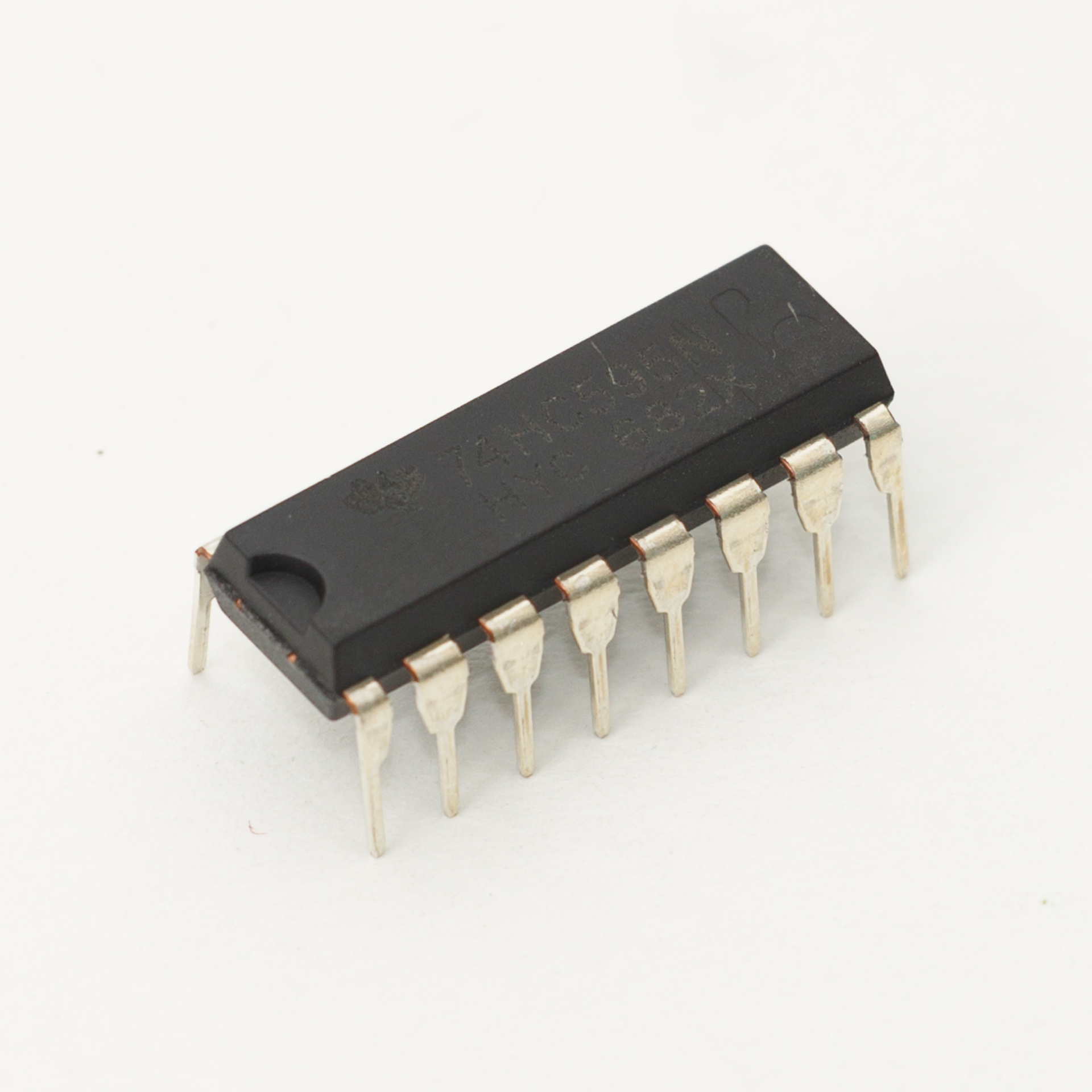 74HC595