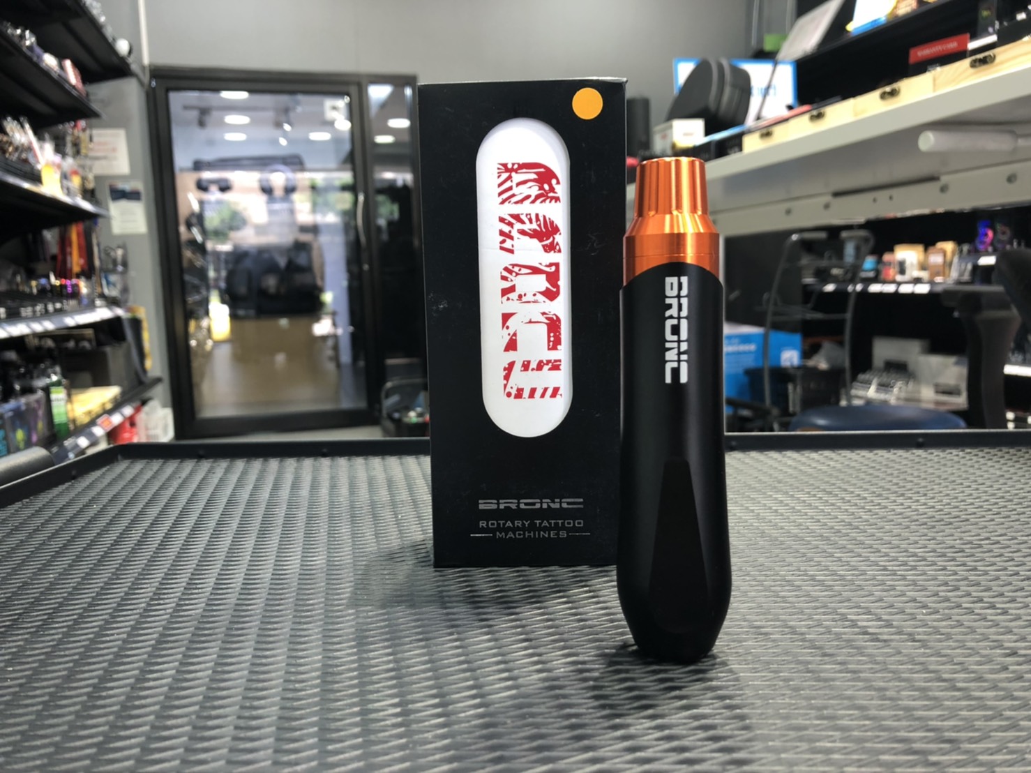 ชุดพิเศษ BRONC V6 ชุดพิเศษเครื่องสักปากกาBRONC V6 Cartridge Tattoo Pen Machine