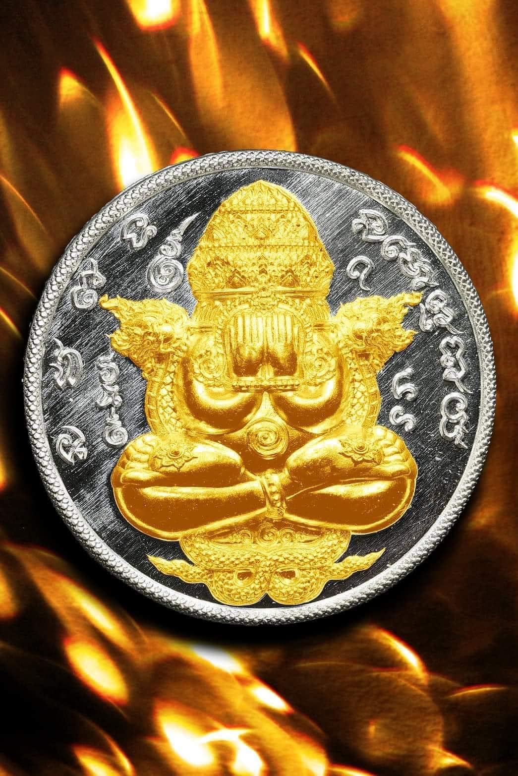 เจ้าสัวพันล้าน บอย ท่าพระจันทร์ ปิดตาพังพะกาฬ ปลุกเสก16-19 กค 2567 (พร้อมส่ง)