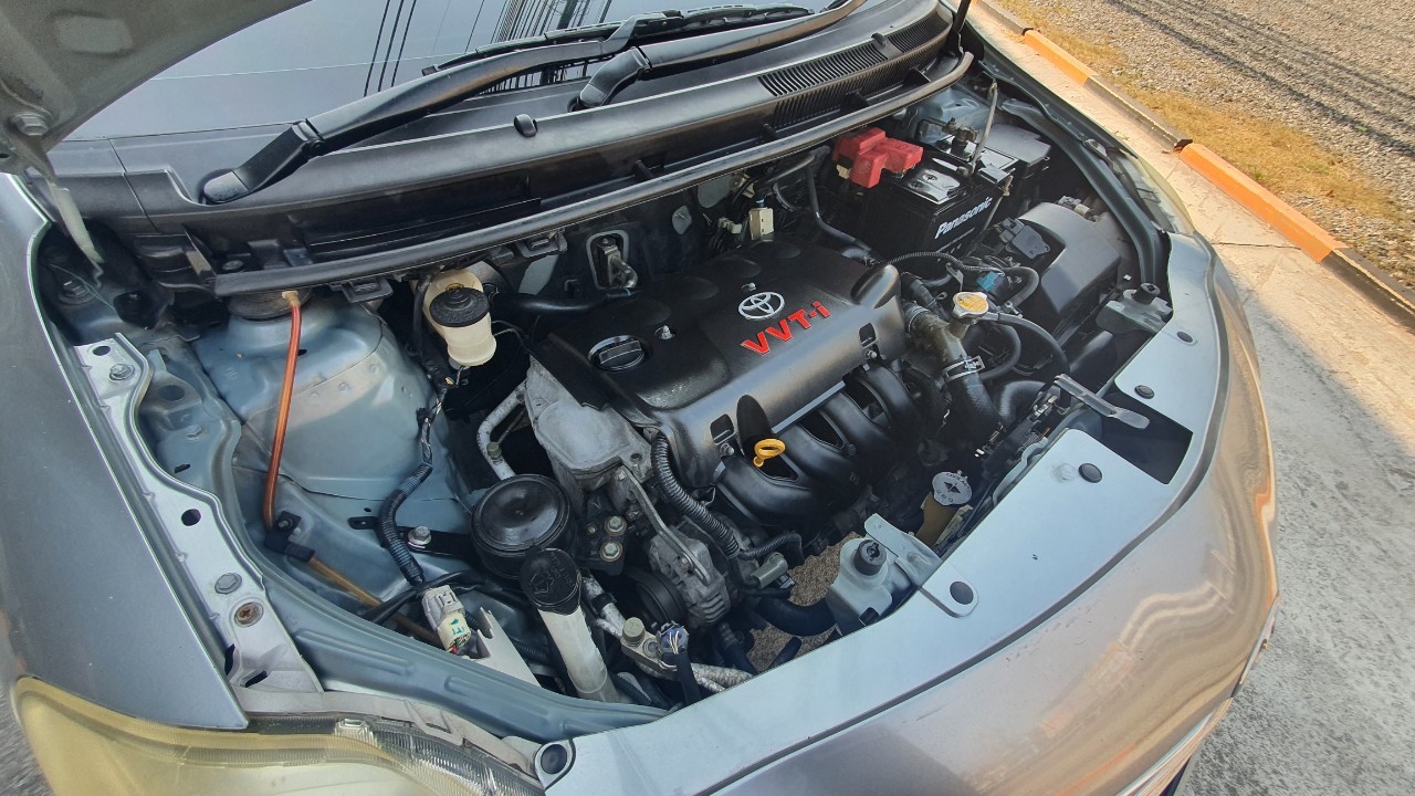 TOYOTA VIOS 1.5 ES A/T 2010