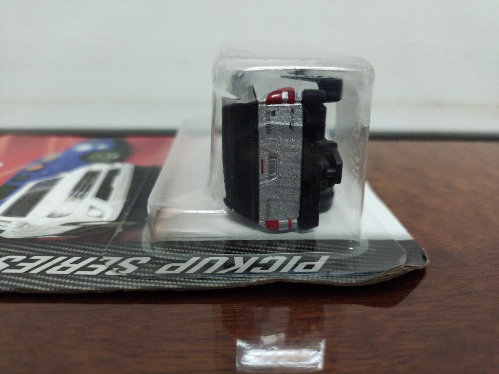 Majorette Pickup Series 3 Hilux Revo สีบรอนซ์