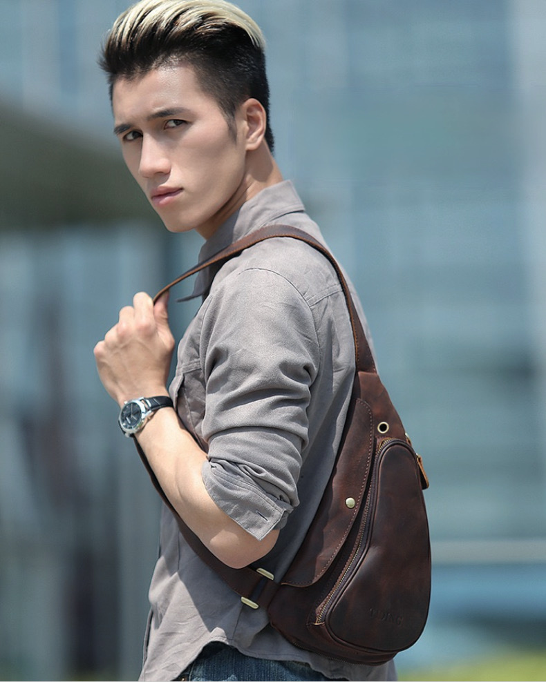 For You Leather LB48 กระเป๋าคาดอก กระเป๋าสะพายพาดลำตัว กระเป๋าผู้ชายหนังแท้ ทรงน้ำเต้า LB48