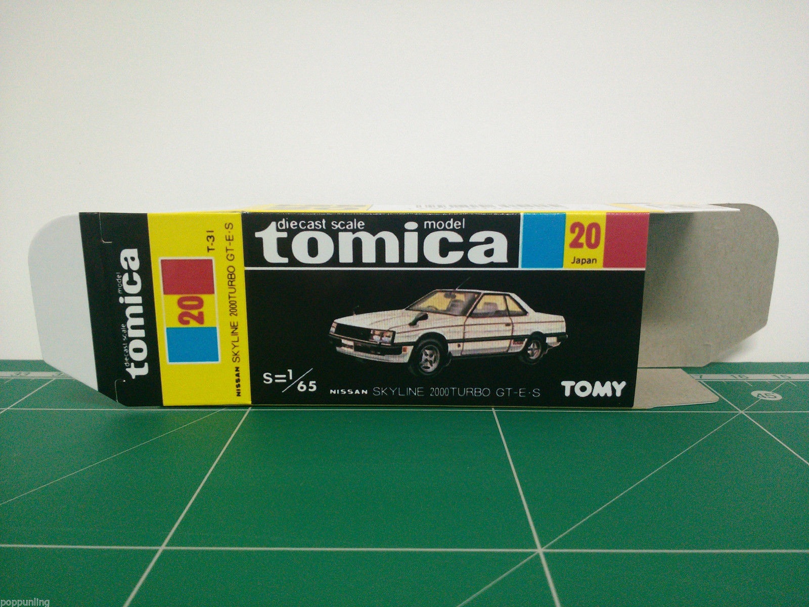 กล่องพิมพ์ Reproduction Box สำหรับ Tomica Black Box No.20 Nissan Skyline 2000 Turbo GT-ES (กล่องเปล่า, ไม่มีรถ) T-31