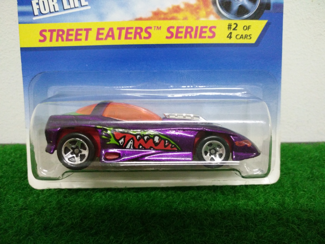 Hot Wheels Silhouette II; Street Eaters Series #2 of 4