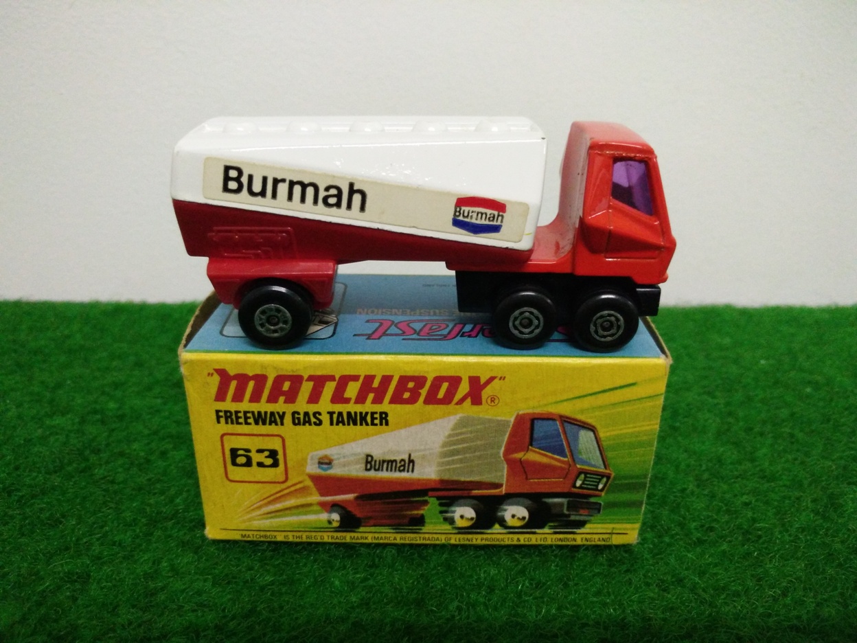 Matchbox Freeway Gas Tanker no.63, Made in England