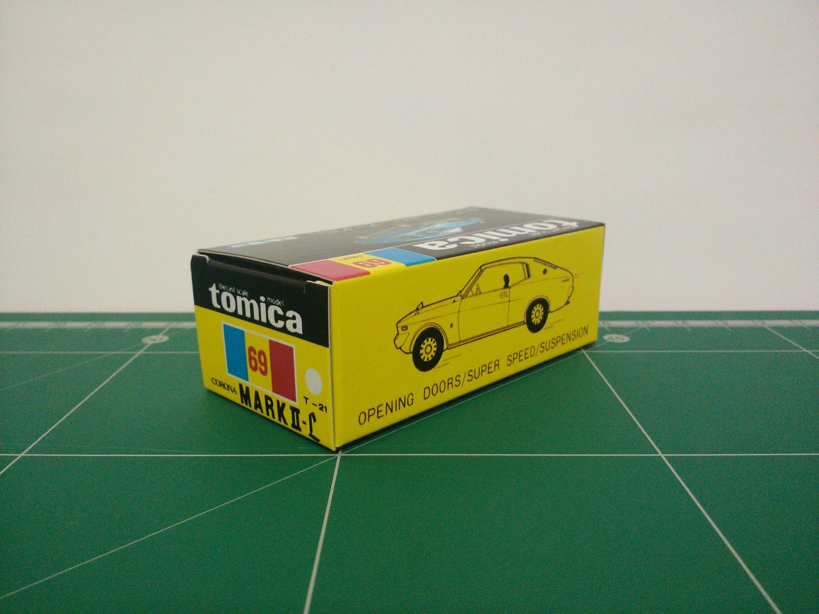 กล่องพิมพ์ Reproduction Box สำหรับ Tomica Black Box No.69 Toyota Mark II-L (กล่องเปล่า, ไม่มีรถ)