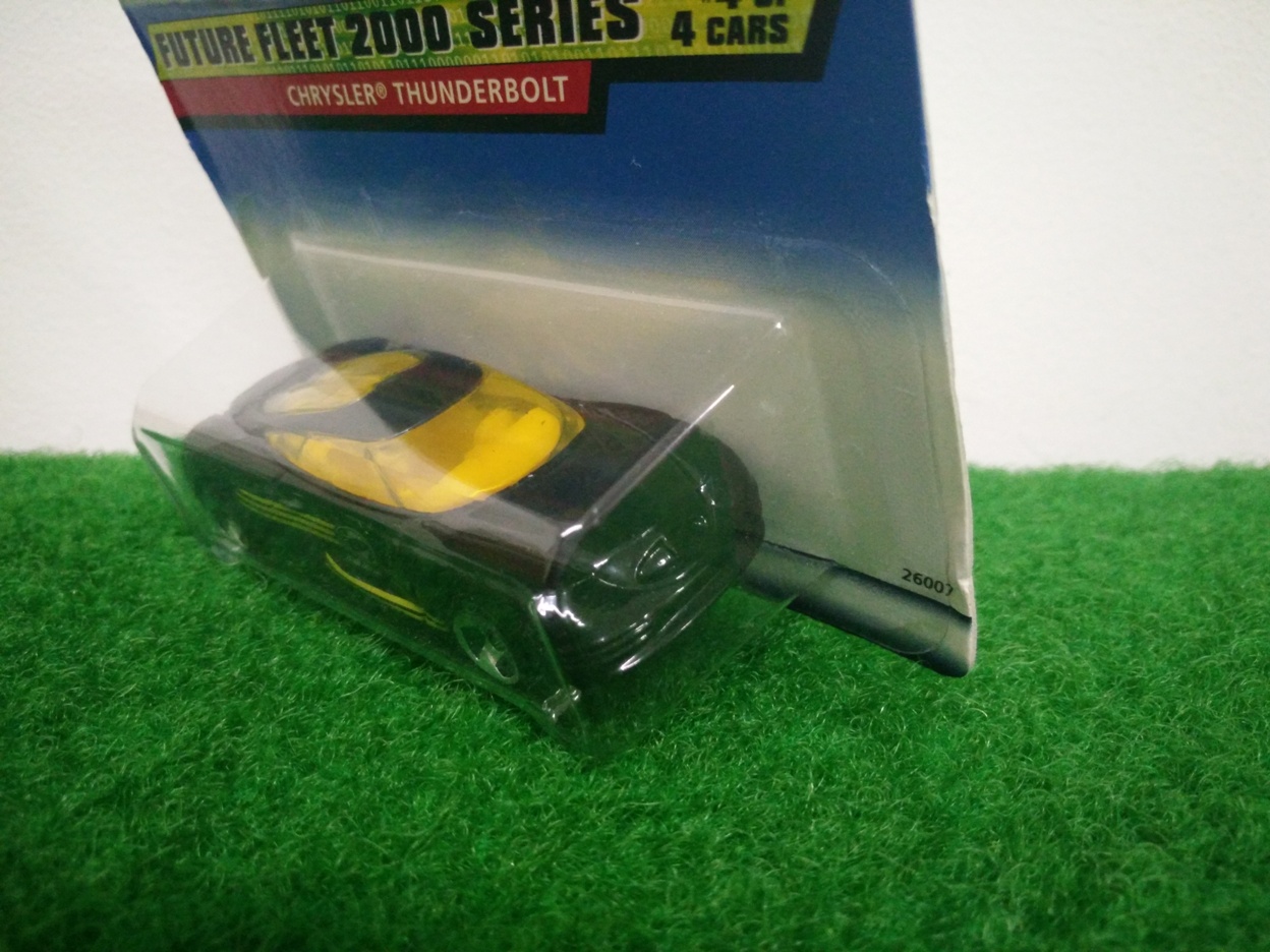 Hot Wheels Chrysler Thunderbolt; Future Fleet 2000 Series #4 of 4
